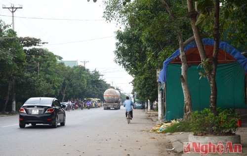 Hiện nay, khu vực xảy ra vụ án mạng đã bình thường trở lại nhưng người dân vẫn đang hoang mang, lo lắng.