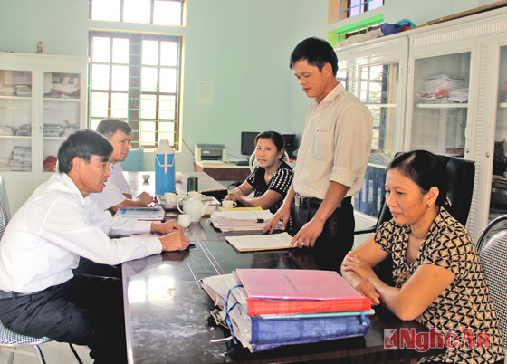 Ủy ban Kiểm tra Đảng ủy xã Diễn Hạnh (Diễn Châu) triển khai công tác kiểm tra giám sát năm 2014.