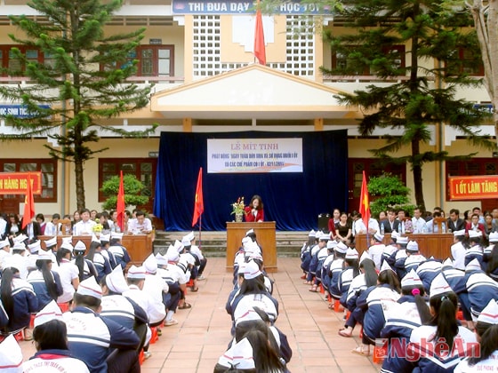 Toàn cảnh lễ phát động.