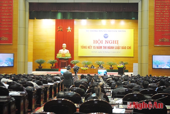 Toàn cảnh hội nghị