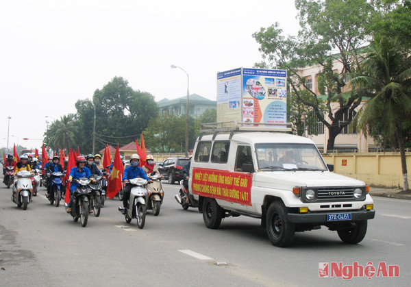 Diễu hành hưởng ứng ngày Thế giới  phòng chống đái tháo đường