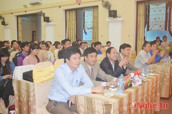 Các đại biểu tham dự hội thi