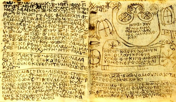 Sổ tay phép thuật của người Ai Cập cổ đại. Ảnh: Malcolm Choat/Live Science