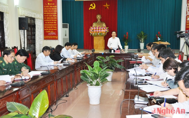 Toàn cảnh buổi họp