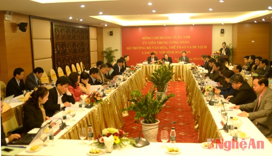 Toàn cảnh buổi làm việc