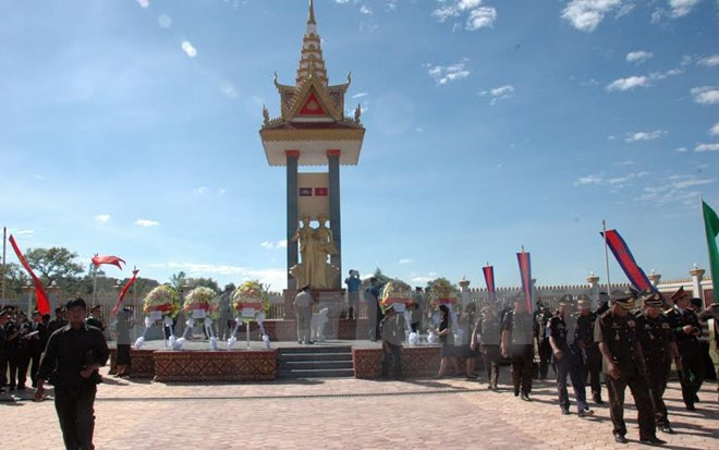 Đài tưởng niệm anh hùng liệt sỹ Campuchia-Việt Nam (1979-1989). Ảnh: Vietnam+