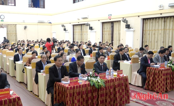 Toàn cảnh kỳ họp