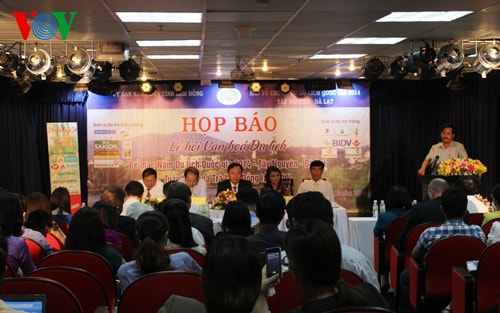 Quang cảnh buổi họp báo