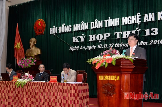 ong bui dinh long tra loi chat van