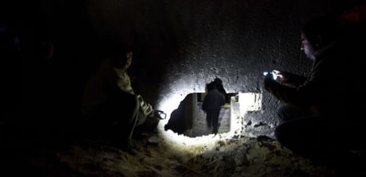 Hiện trường vụ nổ ngày 12 tháng 12. Ảnh: AFP/Mahmud Hams
