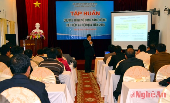 Toàn cảnh buổi tập huấn.