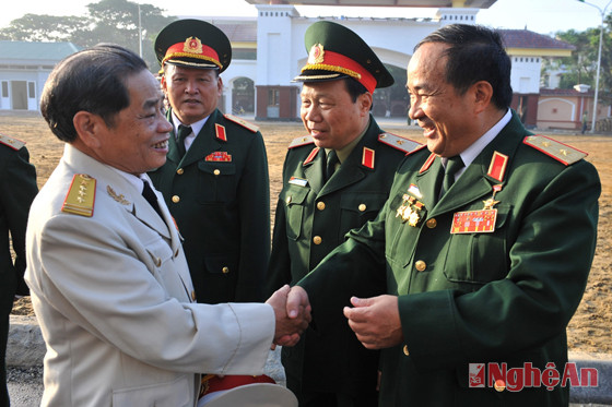 Các tướng lĩnh ngày gặp mặt trên quê hương Nghệ An năm 2012. Ảnh: Sỹ Minh