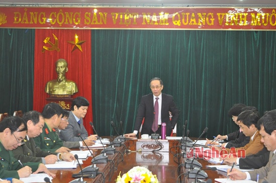 Đồng chí Trần Hồng Châu kết luận buổi làm việc
