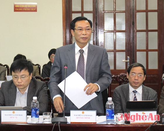 Đại diện Sở tài chính phát biểu
