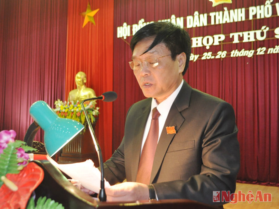 Ông Nguyễn Hồng Minh - Chủ tịch HĐND thành phố khai mạc kỳ họp