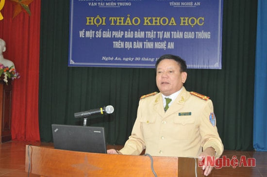  Lãnh đạo Phòng CSGT đường bộ, đường sắt tham luận  tại hội nghị