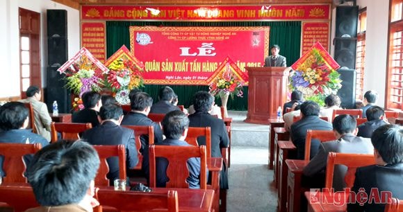 Toàn cảnh buổi lễ.