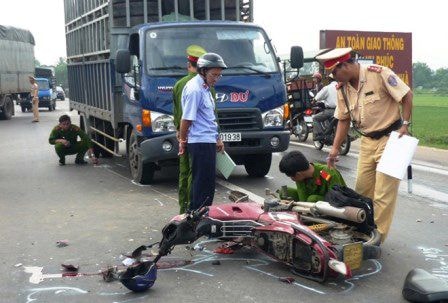 Ban ATGT các tỉnh thành phải báo cáo ngay thông tin ban đầu về các vụ tai nạn đặc biệt nghiêm trọng trong dịp Tết. Ảnh minh họa