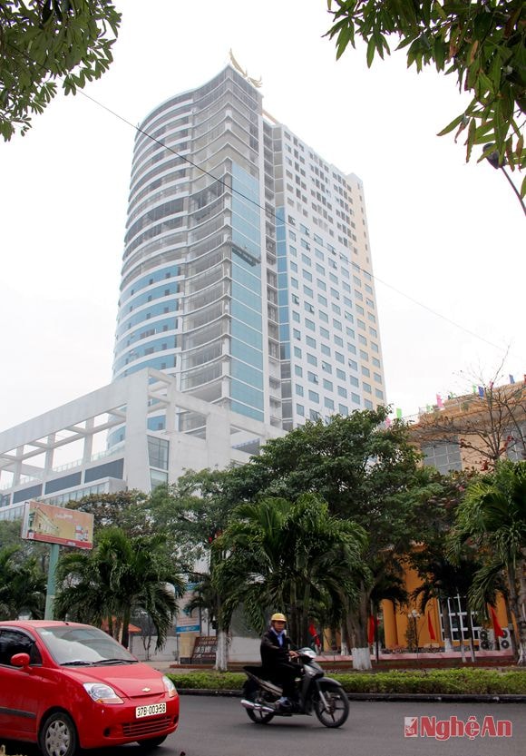 Khách sạn 5 sao đầu tiên  ở TX. Cửa Lò. Ảnh: C.L