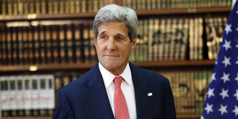 Ngoại trưởng John Kerry sẽ có một cuộc gặp mặt với Thị trưởng thành phố Paris và sau đó sẽ đến trò chuyện với Tổng thống Francois Hollande. Ảnh: Internet