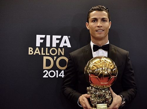 Ronaldo xuất sắc giành danh hiệu Quả Bóng Vàng thế giới 2014. 