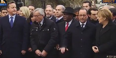 Nguyên thủ các nước có mặt trong cuộc tuần hành ở Paris. Ảnh: AFP