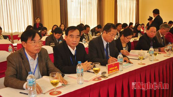 Các đại biểu tỉnh Nghệ An tham dự hội nghị