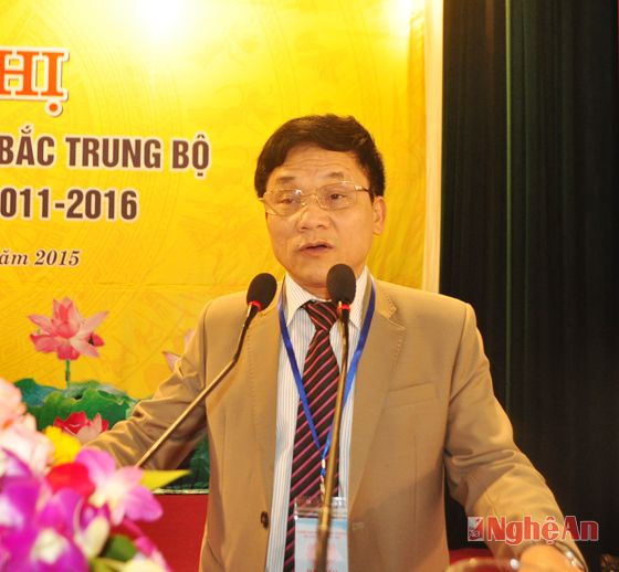 Đại diện Thường trực HĐND tỉnh Nghệ An thảo luận về nâng cao chất lượng hoạt động chất vấn tại kỳ họp