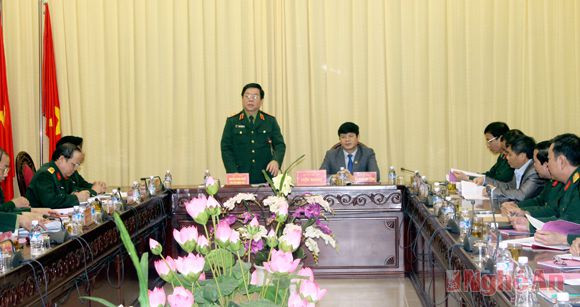 Đại tá Lương Hồng Phong phát biểu.