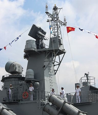 Tàu tên lửa Molniya được thiết kế để tiêu diệt tất cả các loại tàu chiến, tàu vận tải, cũng như tàu đổ bộ của đối phương. Molniya có lượng giãn nước toàn tải 550 tấn, dài 56,1m, rộng 10,20m, mớm nước (toàn tải) 2,14m, vận tốc 35 hải lý/h. Thủy thủ đoàn vận hành tàu khoảng 40 người.