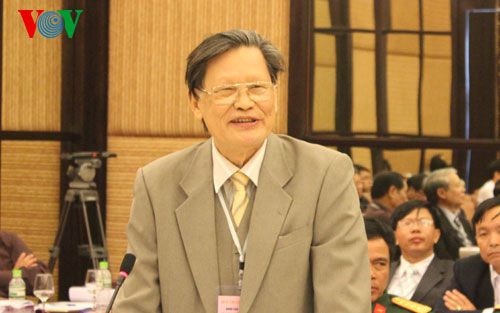 GS.Trần Đình Huỳnh, nguyên Viện trưởng Viện Xây dựng Đảng