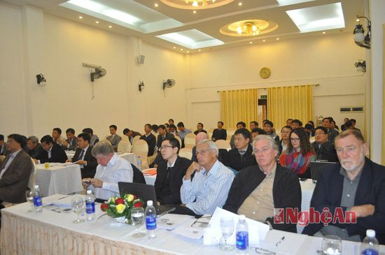 Các đại biểu, chuyên gia Dự án an toàn hồ đập và vùng hạ lưu Việt Nam -Newzealand dự hội thảo