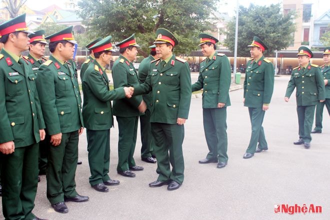 Đoàn công tác của BQP thăm, kiểm tra, chúc tết Bộ CHQS tinh