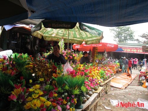 Hoa tại chợ tết ngày nay.