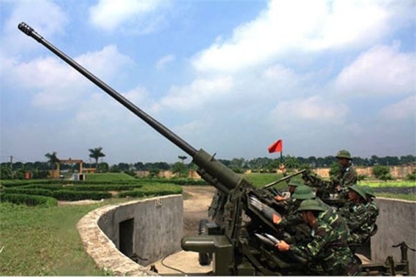 Ngoài ra có nhiều thành tựu khác như chế tạo pháo cao xạ 37mm, 57mm (Khẩu đội pháo cao xạ 57mm).