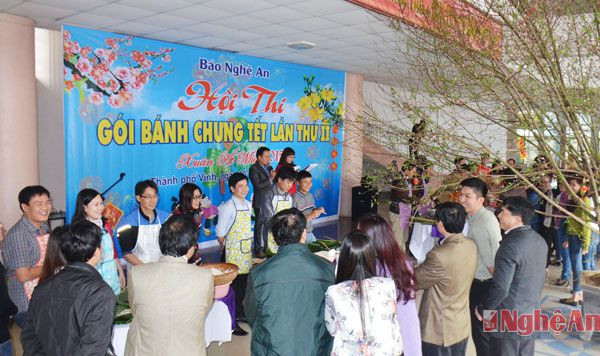 Chiều 10/2, Đảng ủy, BBT, Công đoàn và Đoàn thanh niên Báo Nghệ An tổ chức ngày hội đón xuân cho cán bộ, công nhân viên, phóng viên tòa soạn.