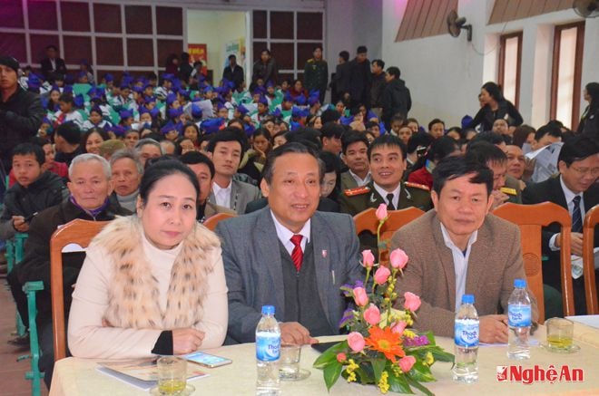 Các đại biều tham dự Hội báo Xuân.