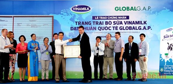 Trang trại Vinamilk Nghệ An được cấp chứng nhận Thực hành nông nghiệp tốt toàn cầu của GlobalG.A.P.