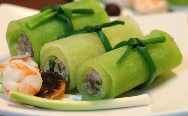  Các món cuốn vừa ngon vừa khiến cơ thể kiểm soát được cân nặng.