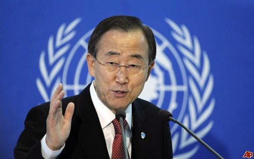 Tổng Thư ký Liên hợp quốc Ban Ki-moon kêu gọi phục chức cho Tổng thống Yemen (Ảnh: AP)