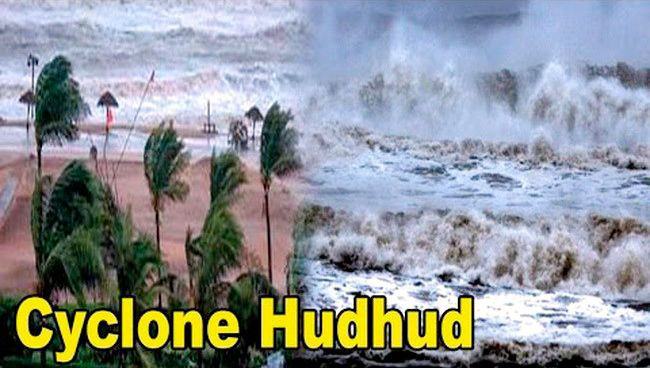Hudhud là cơn bão gây thiệt hại lớn nhất năm 2014 với 11 tỷ USD. Nguồn: youtube.com