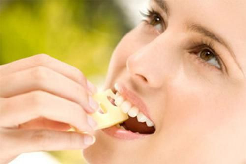 Chất chống oxy hóa trong kẹo cao su cũng sẽ có tác động tiêu cực đối với sức khỏe người tiêu dùng.