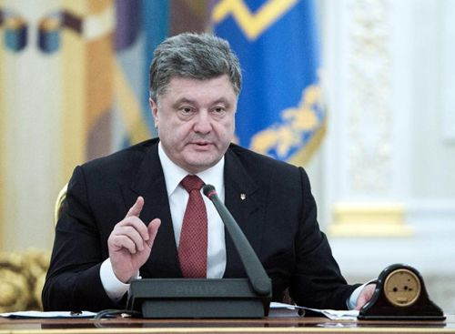 Ông Poroshenko lên án hành động vi phạm thỏa thuận của phe ly khai. Nguồn: AFP