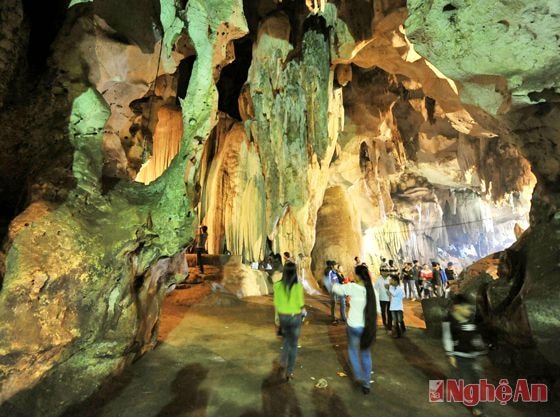 Lễ hội Hang Bua - Sỹ Minh