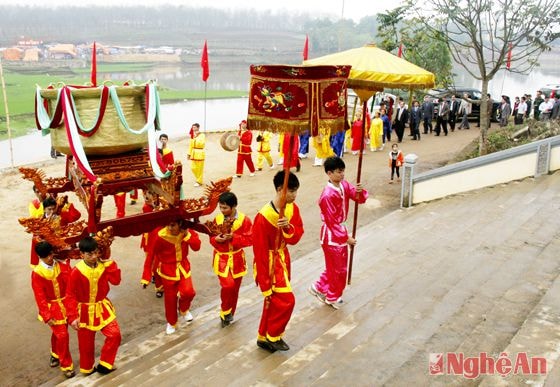 Lễ hội Làng Vạc - Phan Văn Toàn
