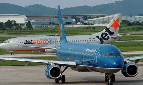 Nhân viên không lưu tại sân bay Đà Nẵng chưa có chứng chỉ, thiếu kinh nghiệm khiến 2 máy bay suýt đụng nhau trên một đường băng 