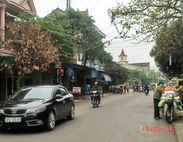 Đường Hồ Xuân Hương.