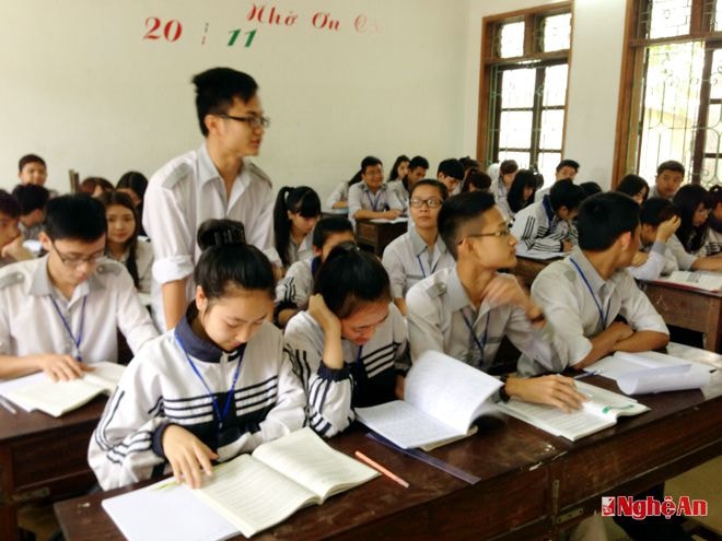 Giờ học của học sinh lớp 12, Trường THPT Nguyễn Duy Trinh (Nghi Lộc). Ảnh: M.H