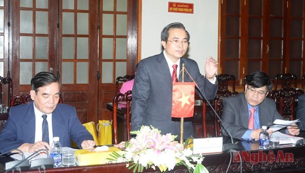 Đồng chí Lê Ngọc Hoa phát biểu