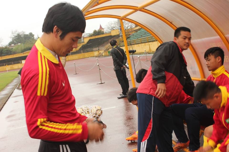 Huy Hoàng đã nhận nhiệm vụ trợ lý HLV U19 SLNA.Ảnh: Internet
